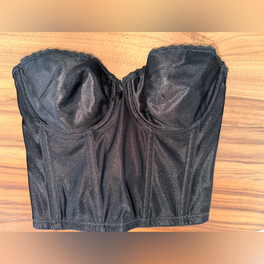 VINTAGE BLACK CORSET